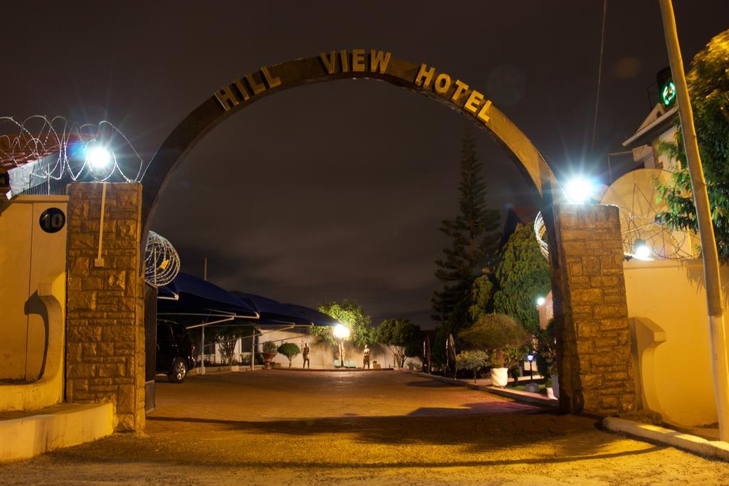 Hill View Hotel Mccarthy Hills Botianaw Esterno foto